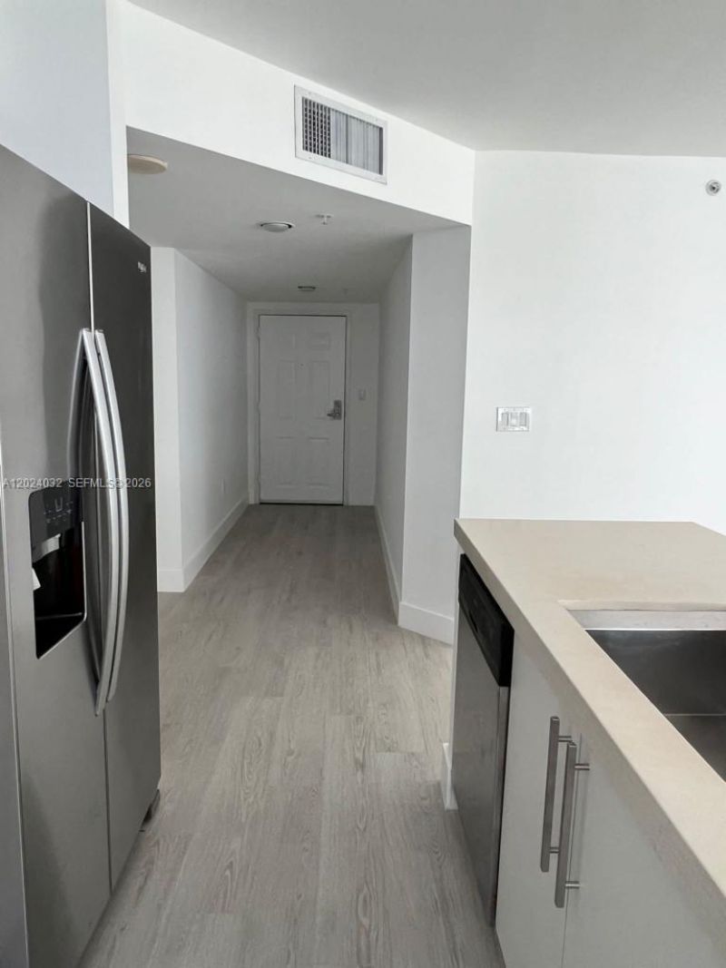 1155 Brickell Bay Dr , Unit 1202, Miami, FL 33131 Photo