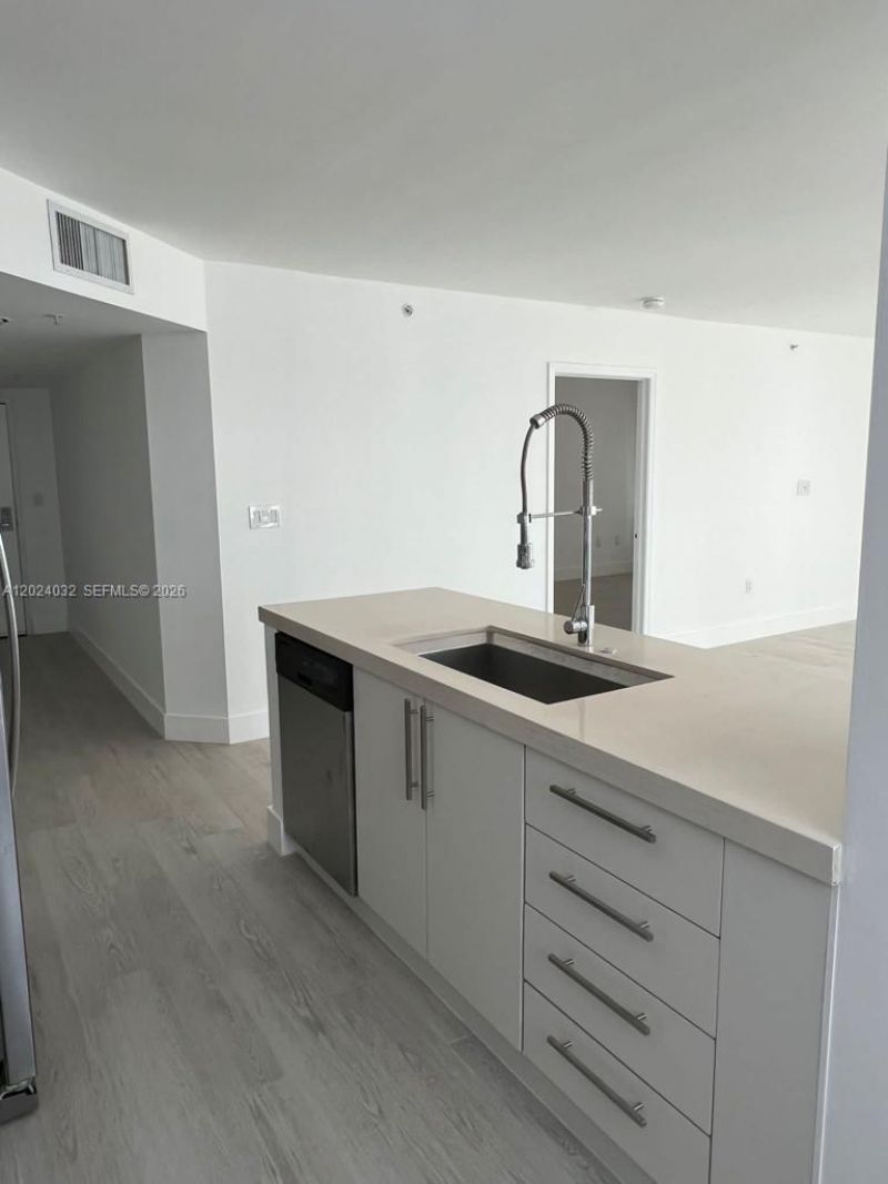 1155 Brickell Bay Dr , Unit 1202, Miami, FL 33131 Photo
