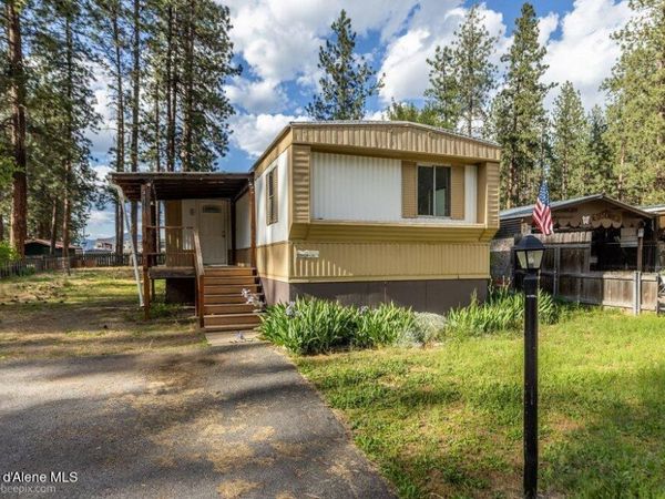 3075 E Collingwood Ave, Post Falls, ID 83854