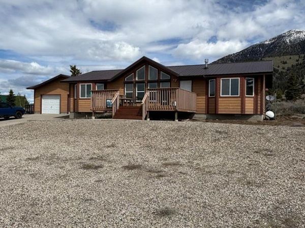 3675 Henry's Lake Circle, ISLAND PARK, ID 83429