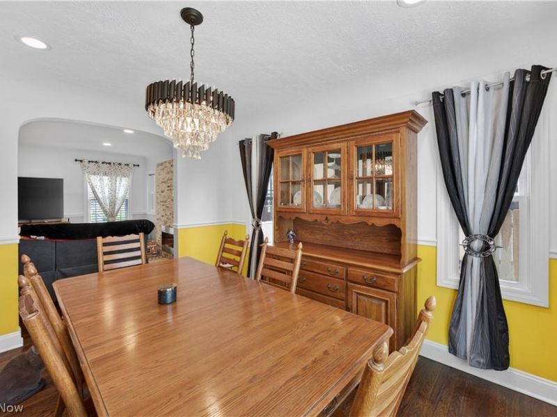 184 Woodrow Avenue , Bedford, OH 44146 Photo 9