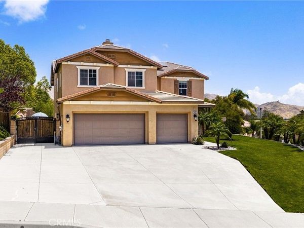 24322 Kenosha Court, Corona, CA 92883