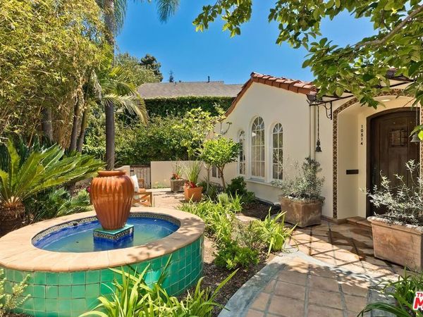 10514 Kinnard Avenue, Los Angeles, CA 90024