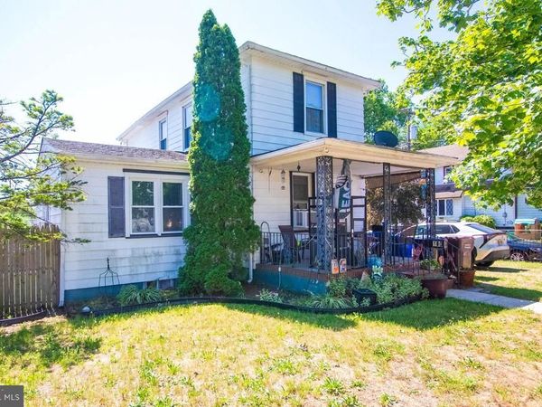 100 GRANT STREET, RIVERSIDE, NJ 08075