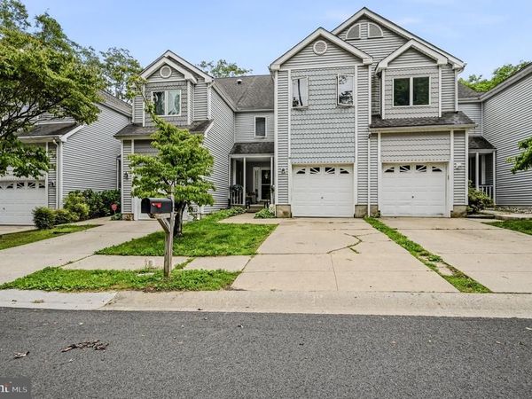 204 W LONGSPUR DRIVE, WILMINGTON, DE 19808