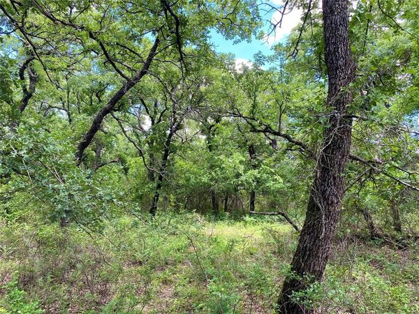 106 Hondo Drive, Nocona, TX 76255