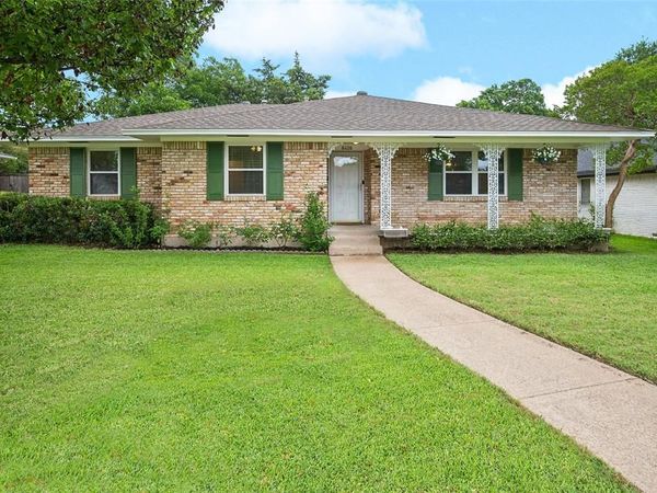 8426 Baumgarten Drive, Dallas, TX 75228