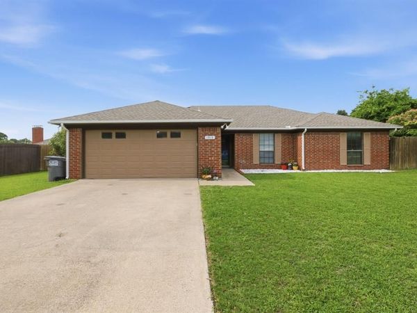 1515 Eastland Circle, Sachse, TX 75048