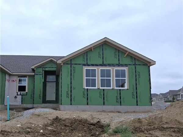 14550 Amanda Lane, Basehor, KS 66007
