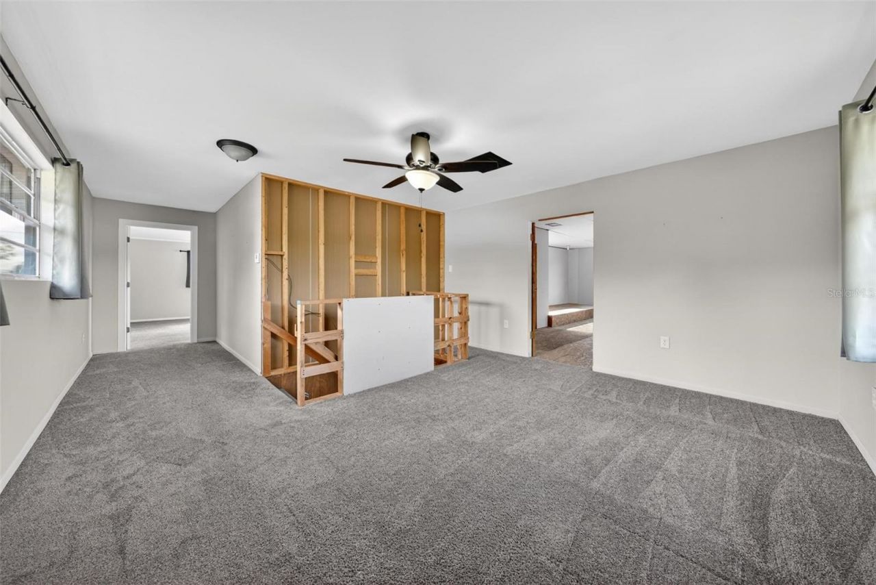 710 Twin Oaks Lane , Eustis, FL 32726 Photo