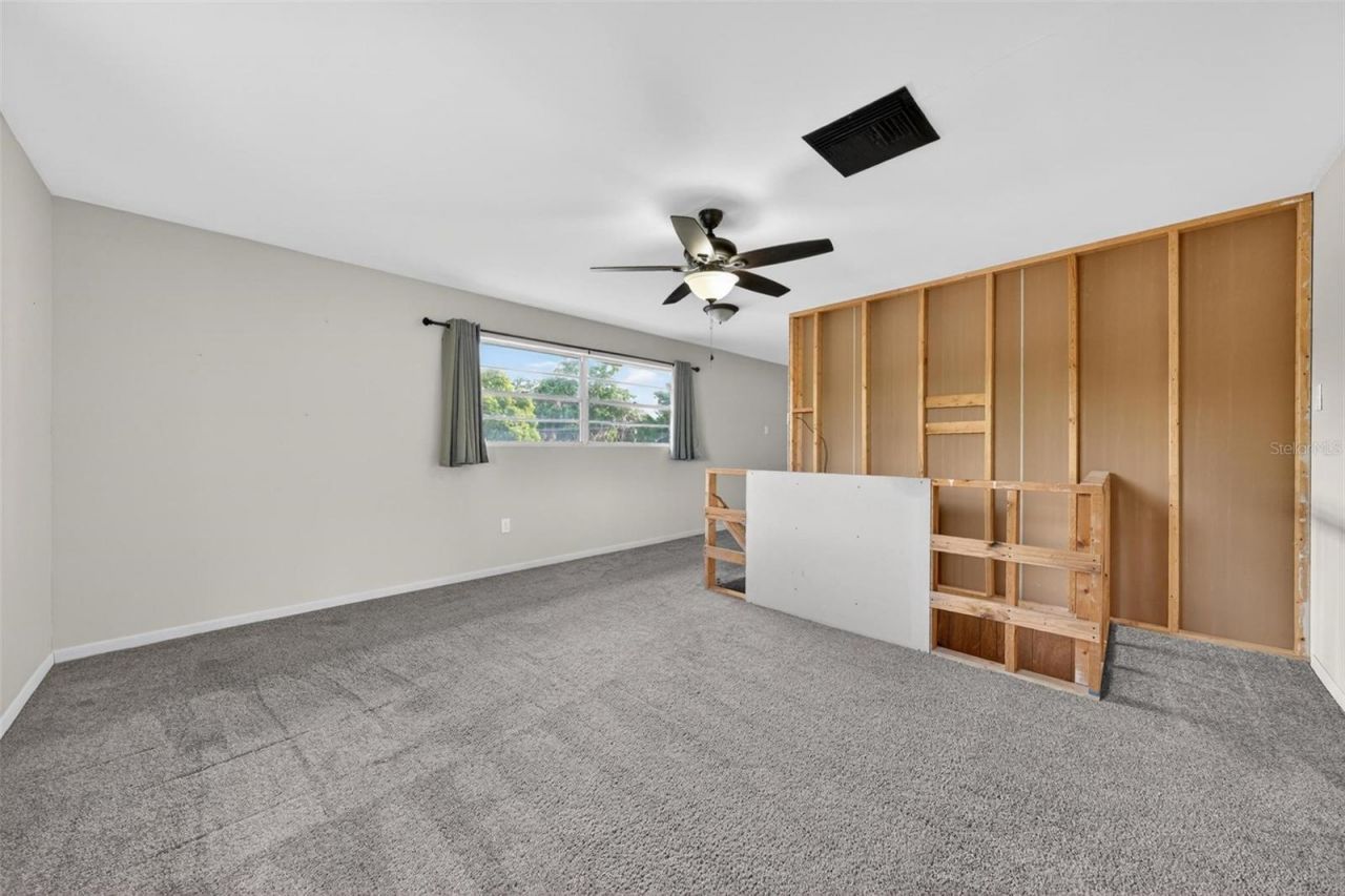 710 Twin Oaks Lane , Eustis, FL 32726 Photo