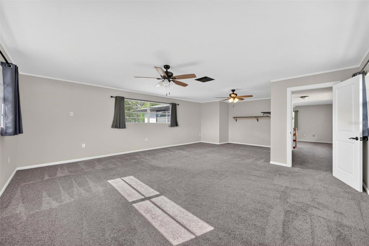710 Twin Oaks Lane , Eustis, FL 32726 Photo