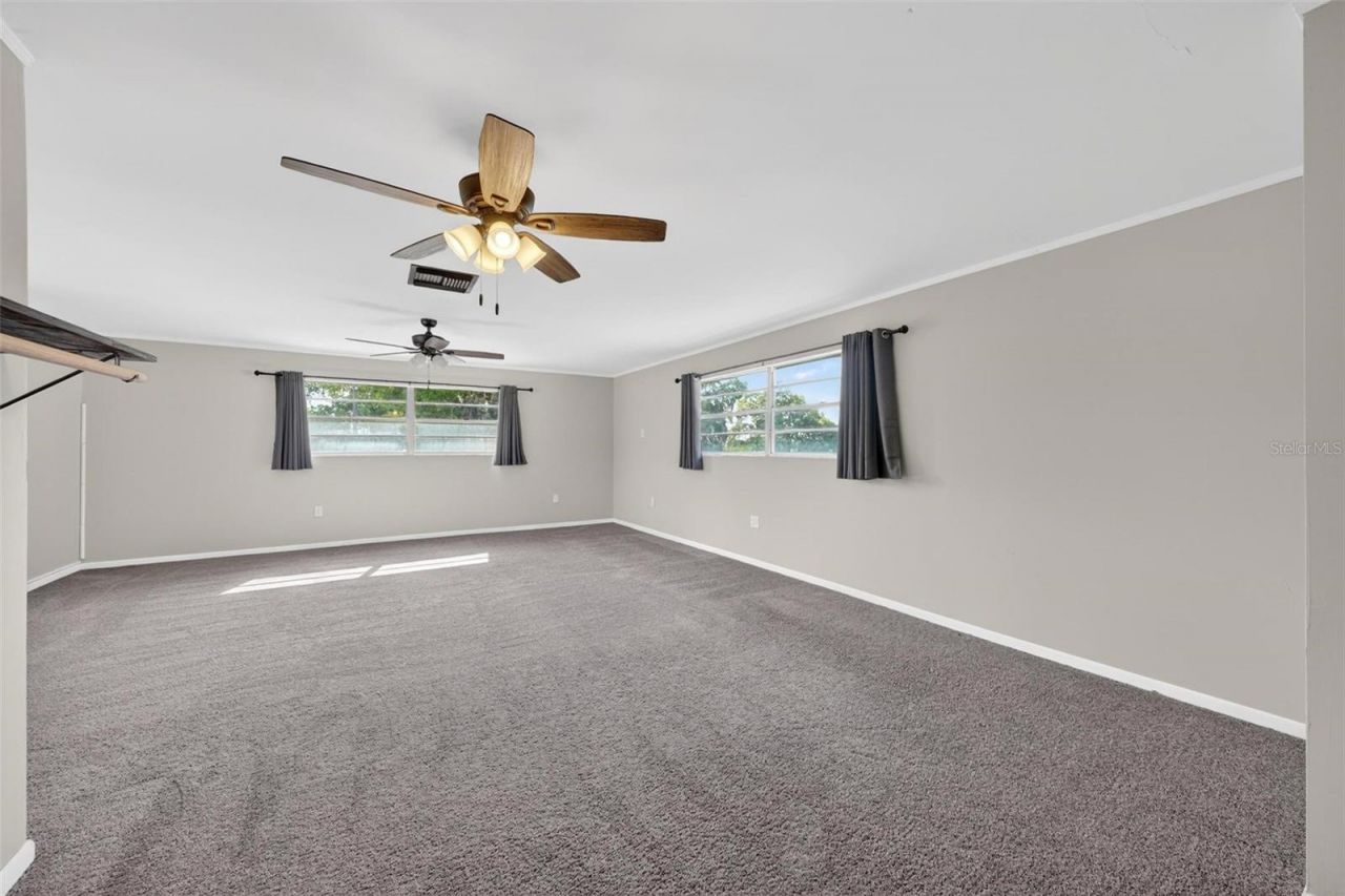 710 Twin Oaks Lane , Eustis, FL 32726 Photo