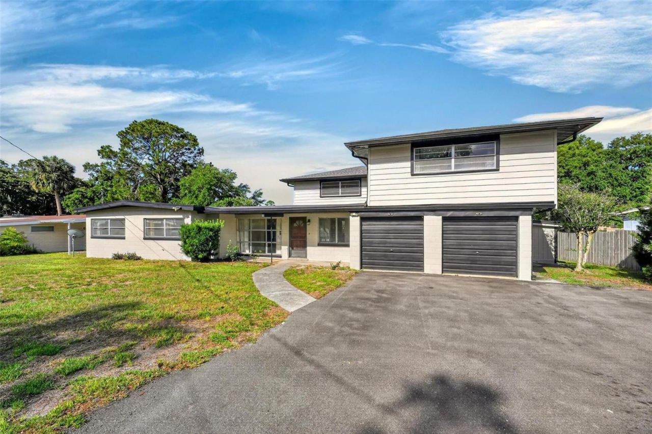 710 Twin Oaks Lane , Eustis, FL 32726 Photo