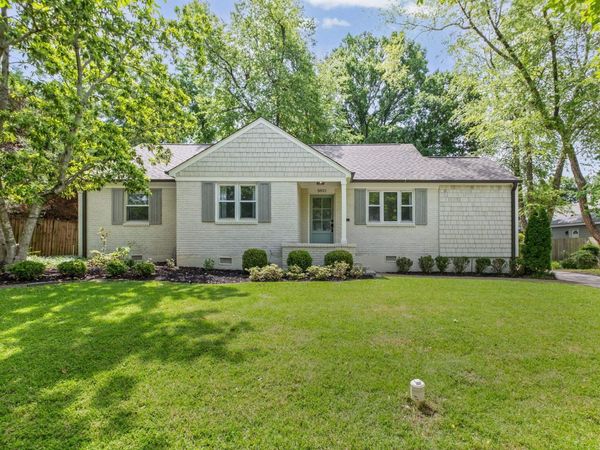 3821 N MONTCLAIR DR, Memphis, TN 38111