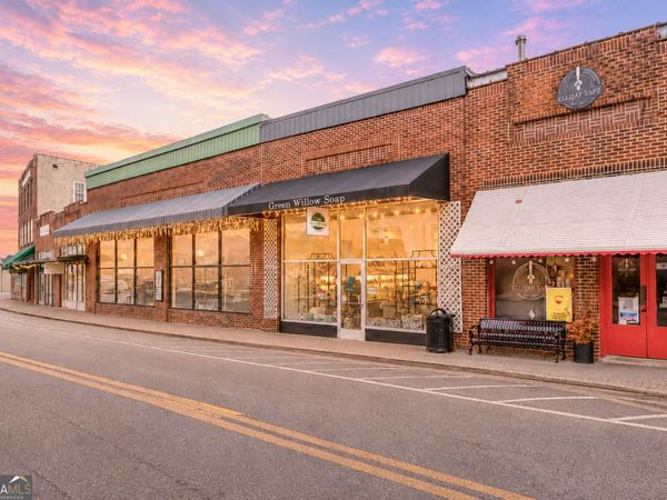 28 N Main Street, Ellijay, GA 30540