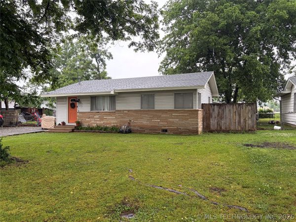 1209 SE Graham Court , Pryor, OK 74361