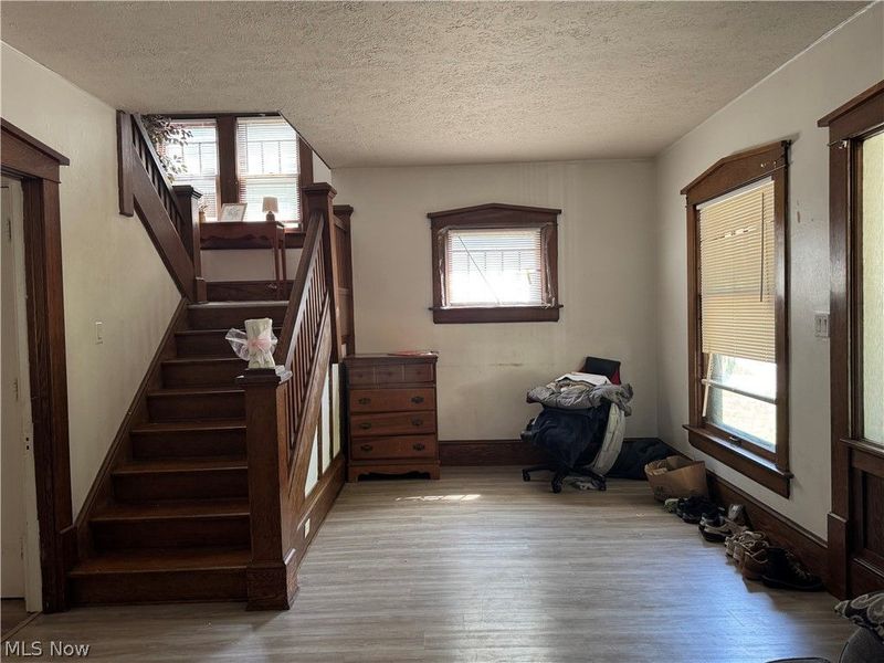 139 Hollinger Avenue , Akron, OH 44302 Photo 6