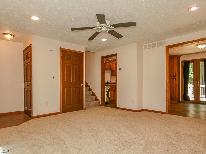 615 Trailwood Drive, Painesville, OH 44077 Photo 4