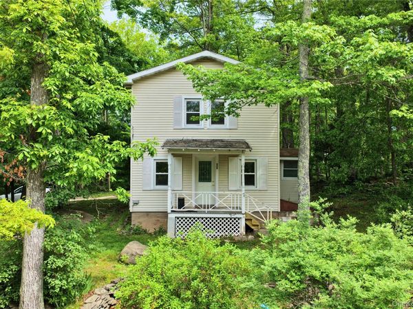 608 Mountain Avenue , Cairo, NY 12413