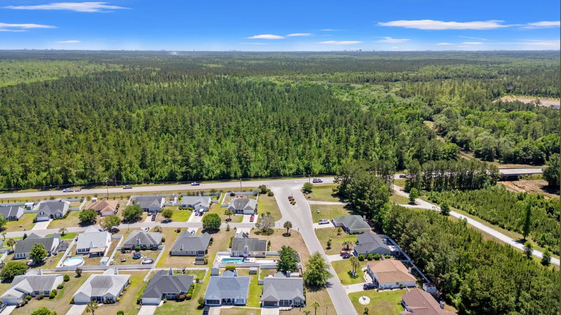 700 Alexis Dr. Photo 27