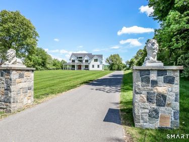 2 Pond View, Sherman, CT 06784