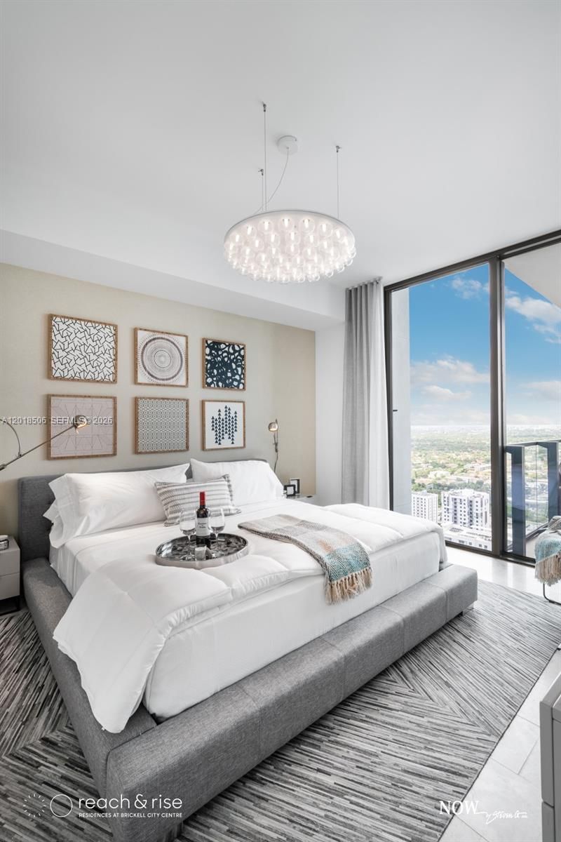 88 SW 7th St , Unit 2406, Miami, FL 33130 Photo