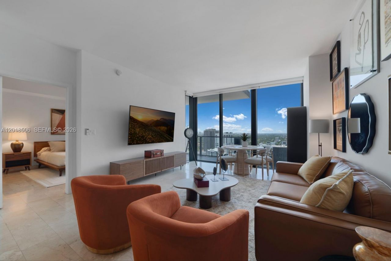 88 SW 7th St , Unit 2406, Miami, FL 33130 Photo