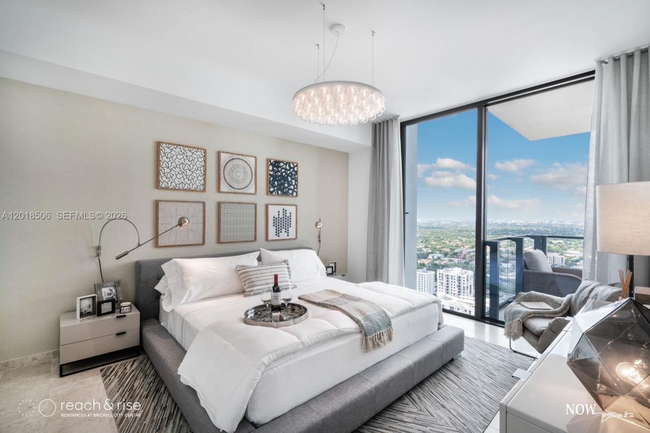 88 SW 7th St , Unit 2406, Miami, FL 33130 Photo