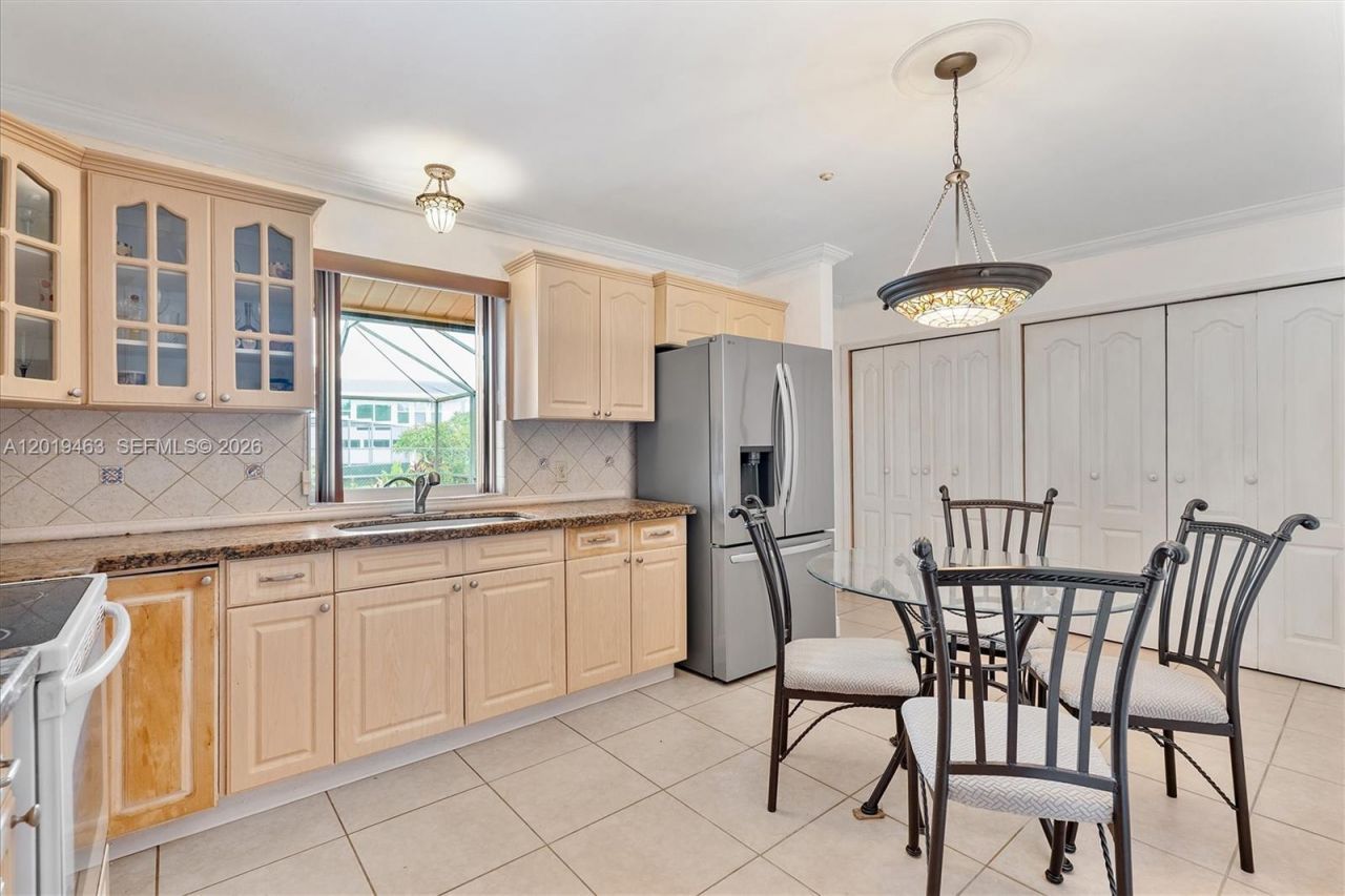 1730 NW 108th Ave , Pembroke Pines, FL 33026 Photo