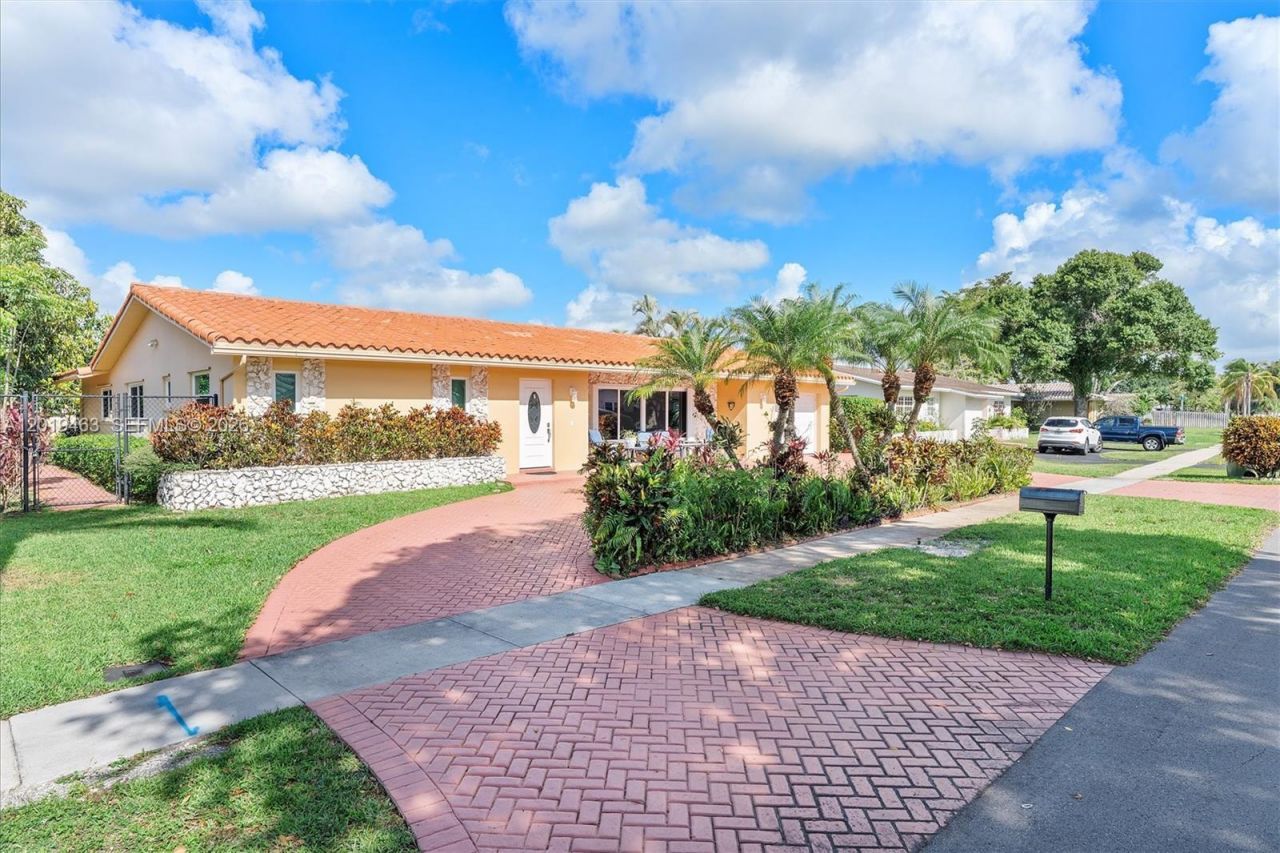 1730 NW 108th Ave , Pembroke Pines, FL 33026 Photo