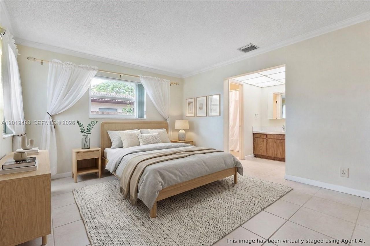1730 NW 108th Ave , Pembroke Pines, FL 33026 Photo