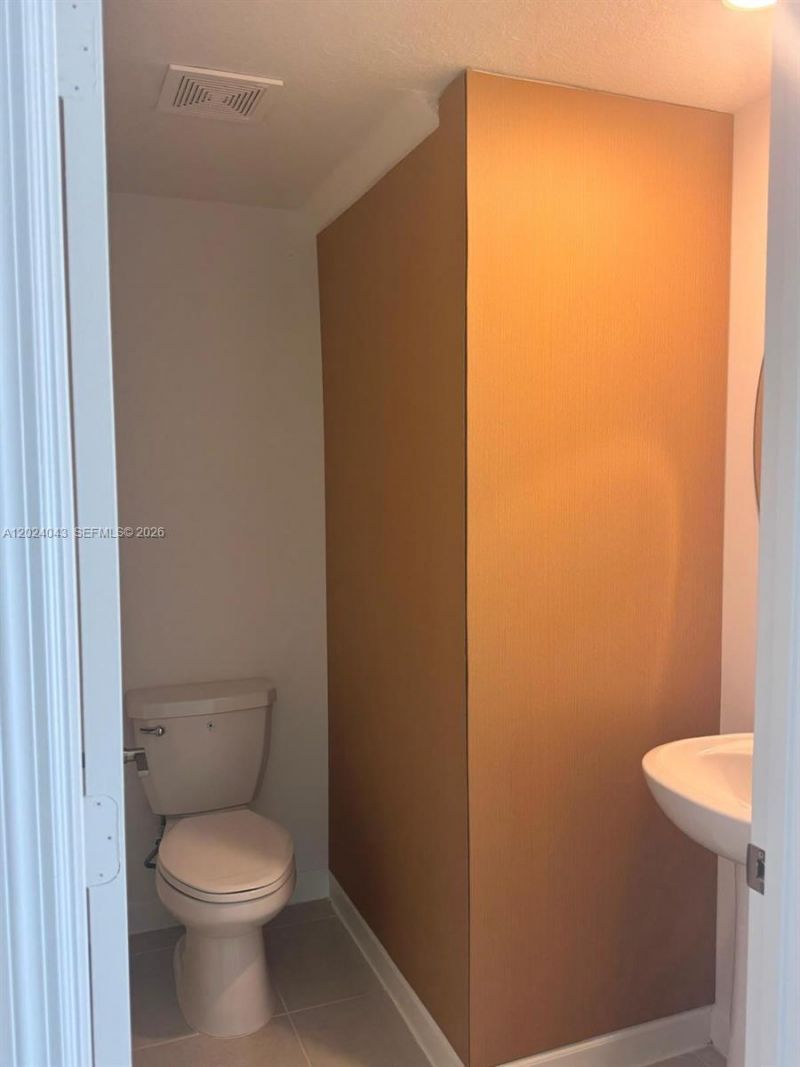 663 SE 13th St Cir , Unit ., Homestead, FL 33034 Photo
