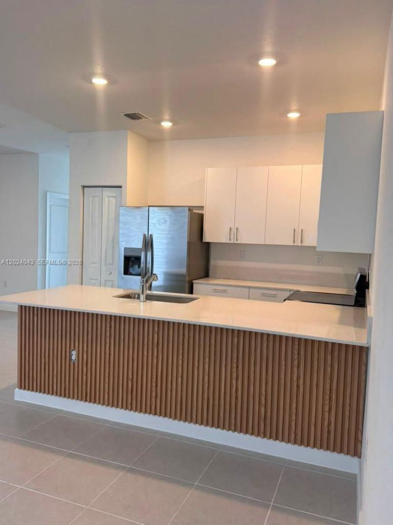 663 SE 13th St Cir , Unit ., Homestead, FL 33034 Photo