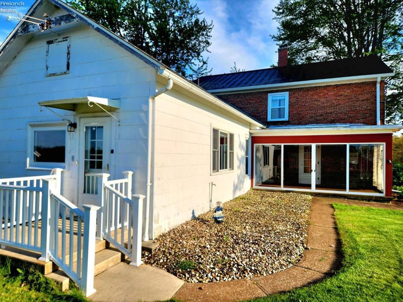 7603 Darrow Road, Huron, OH 44839 Photo 9