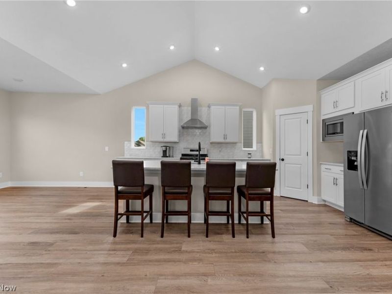 36732 Appian Way , North Ridgeville, OH 44039 Photo 13
