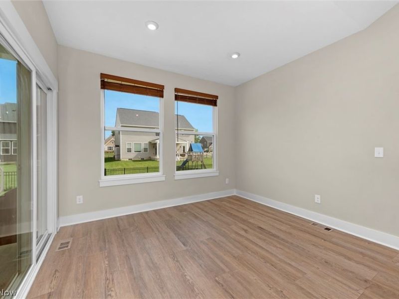 36732 Appian Way , North Ridgeville, OH 44039 Photo 18