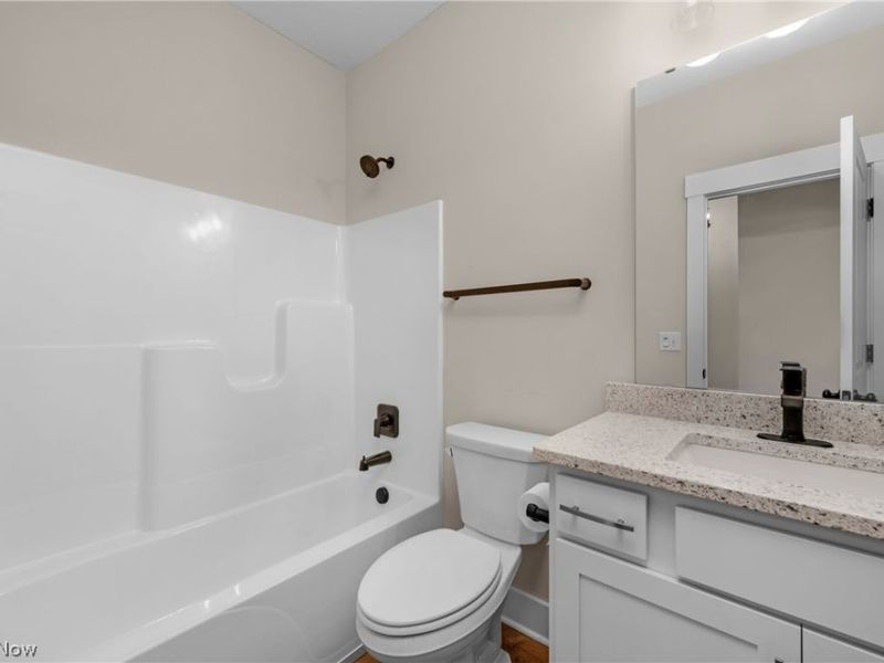 36732 Appian Way , North Ridgeville, OH 44039 Photo 32