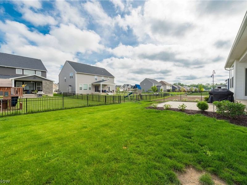 36732 Appian Way, North Ridgeville, OH 44039 Photo 41