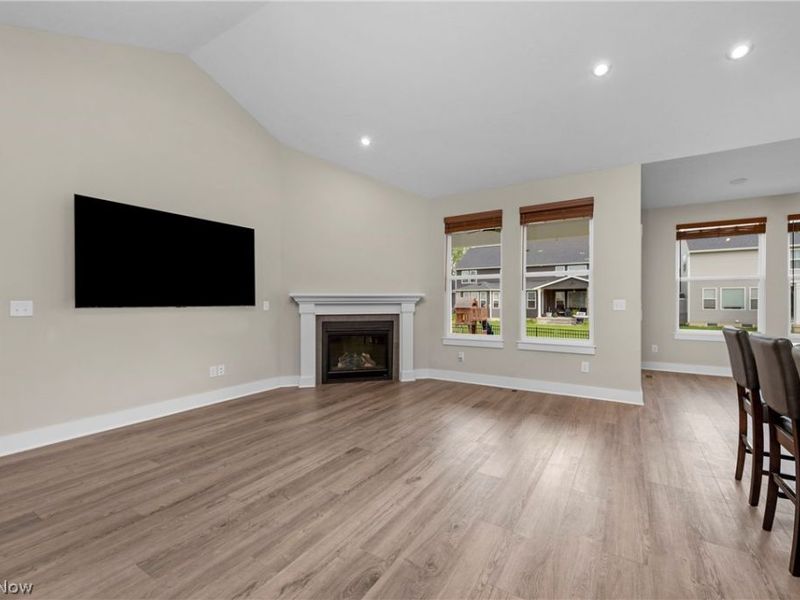 36732 Appian Way , North Ridgeville, OH 44039 Photo 9