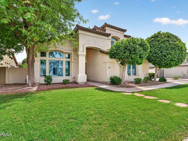 2451 W MAPLEWOOD Street, Chandler, AZ 85286