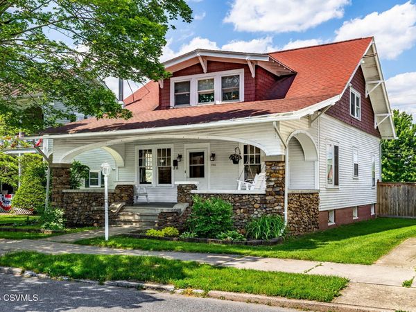 284 WALNUT Street, Mifflinburg, PA 17844