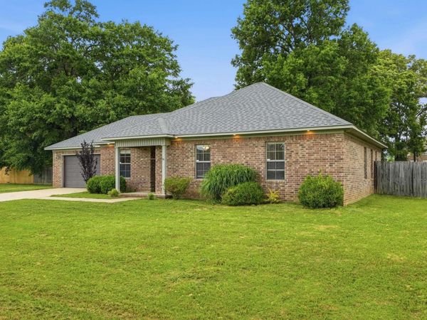 2030 Edith Circle , Conway, AR 72032