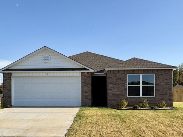 10 E Reliance Court, Mayflower, AR 72106