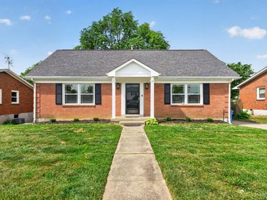 594 Radcliffe Road, Lexington, KY 40505