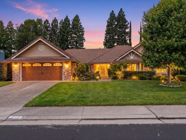 1310 Ridgecrest Way, Roseville, CA 95661