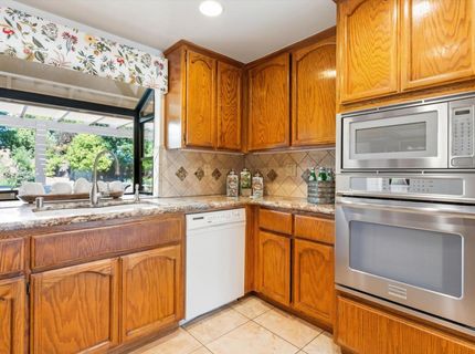 1310 Ridgecrest Way, Roseville, CA 95661 Photo