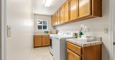 1310 Ridgecrest Way, Roseville, CA 95661 Photo