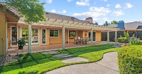 1310 Ridgecrest Way, Roseville, CA 95661 Photo