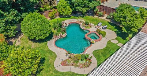 1310 Ridgecrest Way, Roseville, CA 95661 Photo
